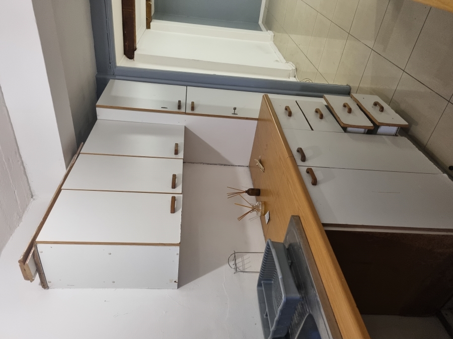 To Let 120 Bedroom Property for Rent in Richmond Hill Eastern Cape